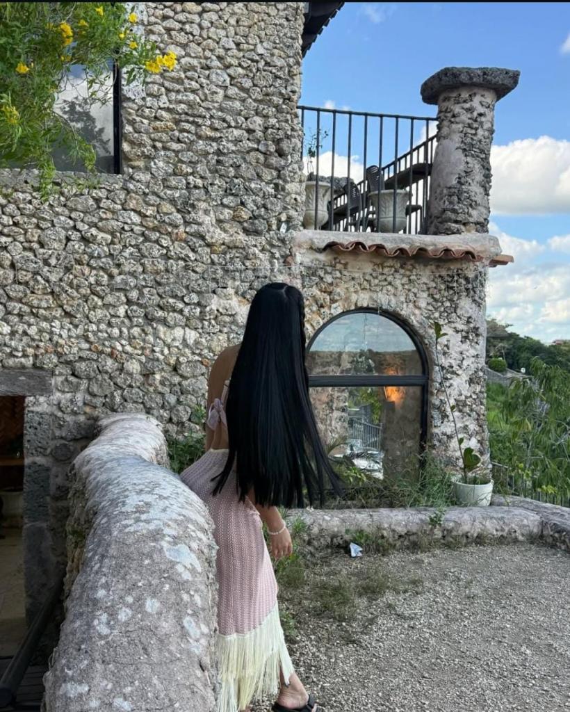 Chica busca chico en Granada: 