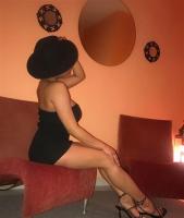 699603433: Chica busca chico en Barcelona