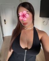 667098431: Chica busca chico en Cádiz