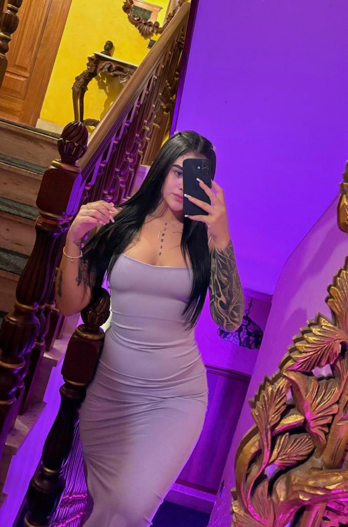 647163074: Chica busca chico en Málaga