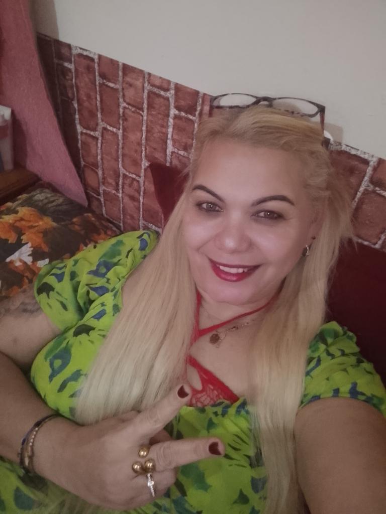 Chica busca chico en La Rioja: 