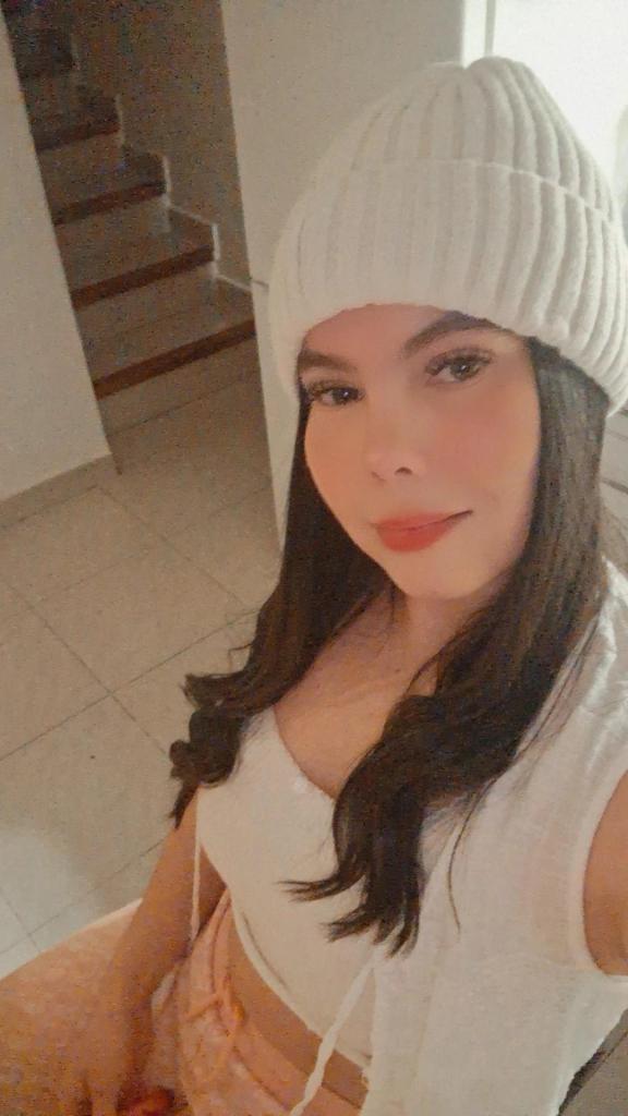 641498208: Chica busca chico en Valencia