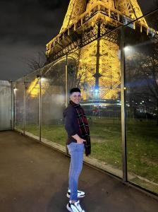 631341789: Chico busca chica en La Coruña