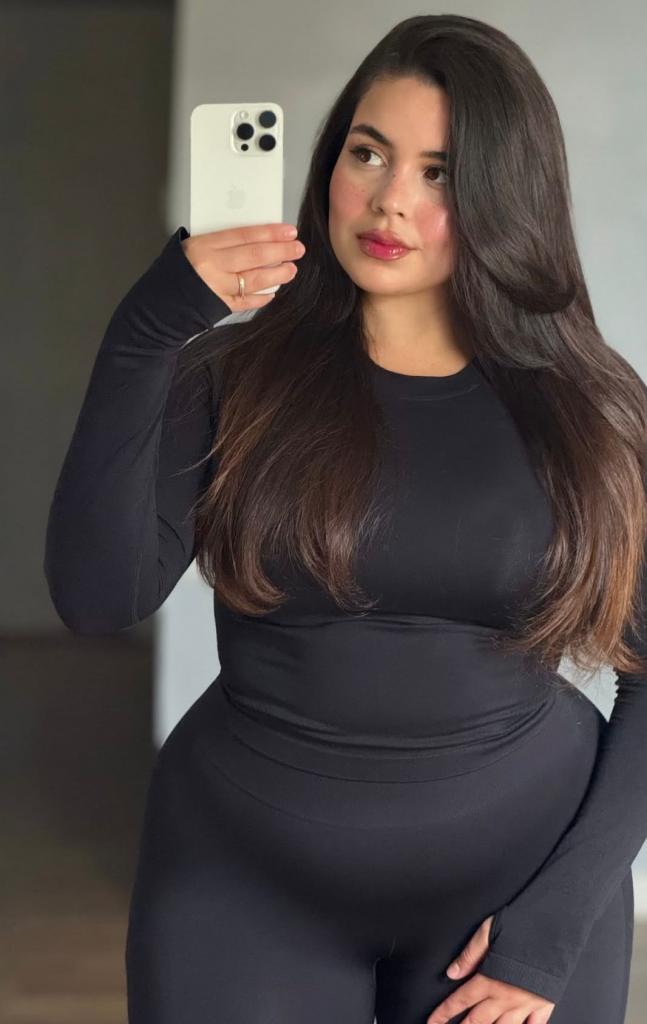 Chica busca chico en Huelva: 