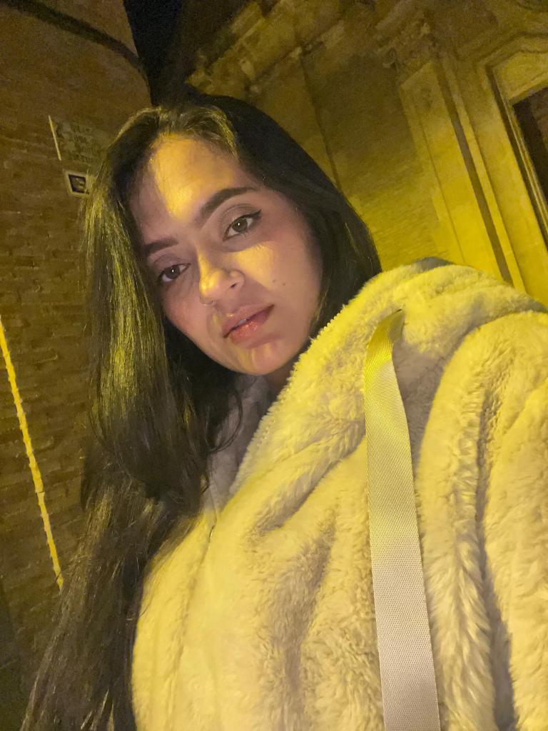 614700908: Chica busca chico en Murcia