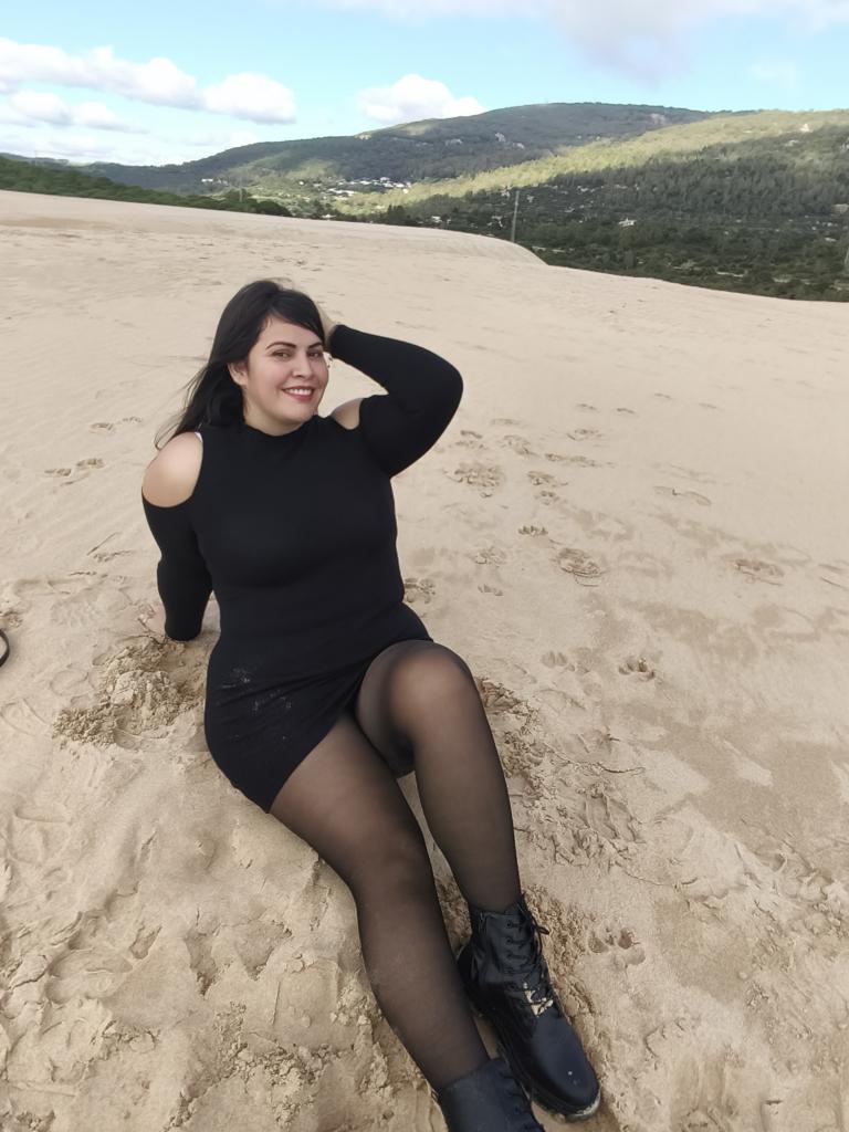 Chica busca chico en Granada: 