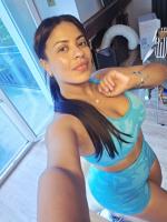 662541812: Chica busca chico en Sevilla