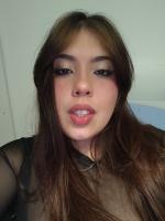 666761296: Chica busca chico en Barcelona