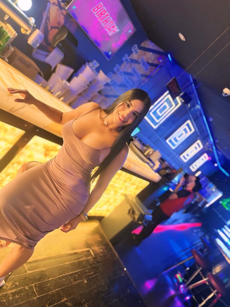 Chica busca chico en Asturias: 