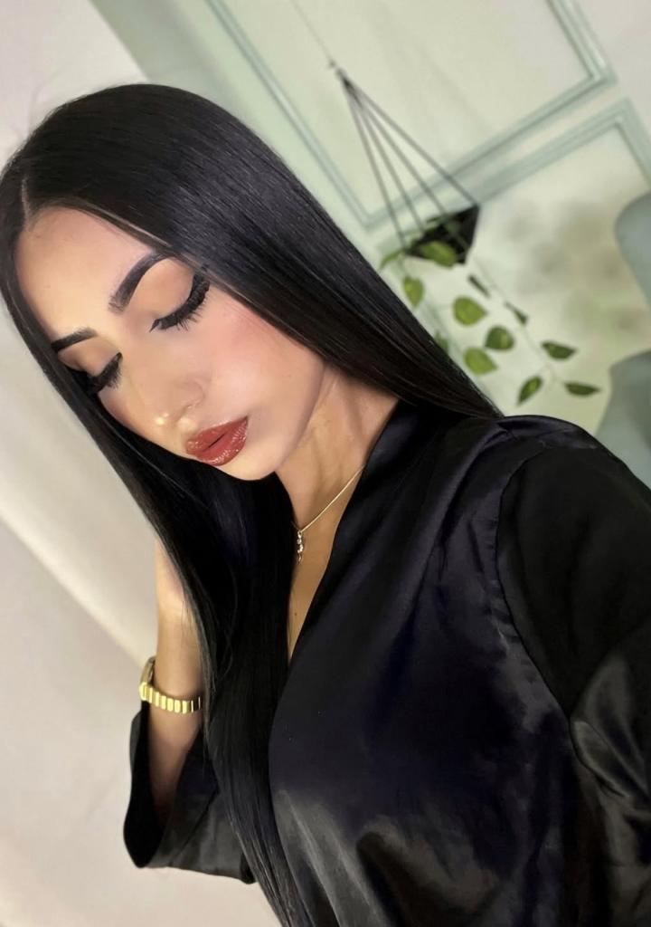 Chica busca chico en Cádiz: 