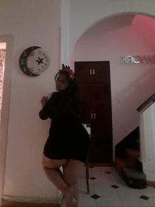 Chica busca chico en Granada: 