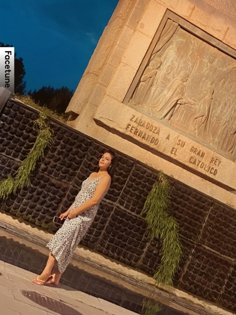 678685262: Chica busca chico en Zaragoza