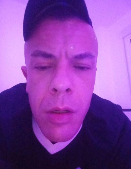 Chico busca chica en Barcelona: 