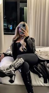 614818749: Chica busca chico en Sevilla