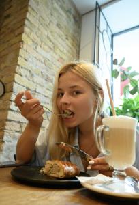 Chica busca chico en Cádiz: 