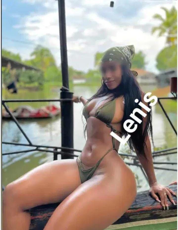 632334060: Chica busca chico en León