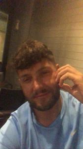 Chico busca chica en Cádiz: 