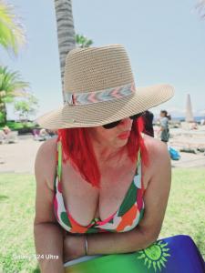 Chica busca chico en Tenerife: 