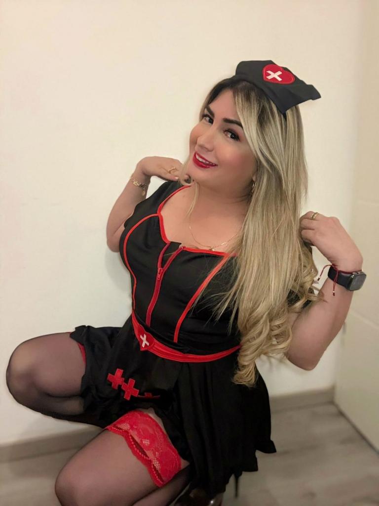 643785588: Transexual en Pontevedra