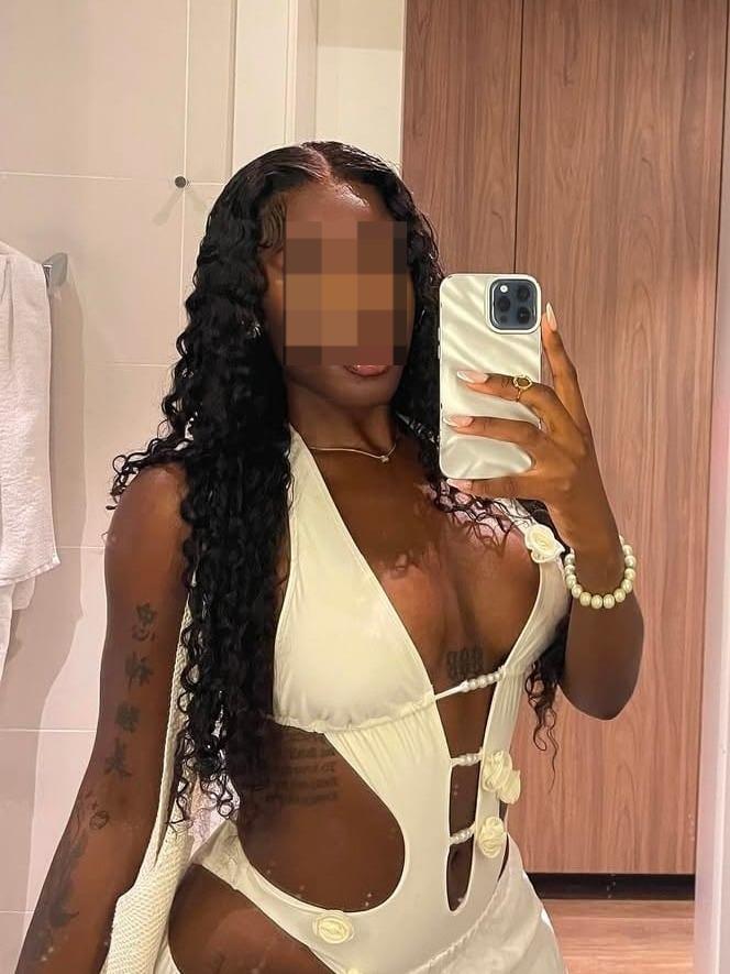 623616030: Chica busca chico en Alicante