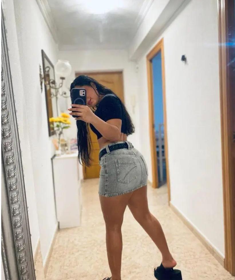 Chica busca chico en Sevilla: 