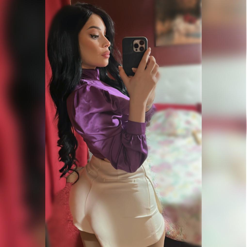 Chica busca chico en La Coruña: 