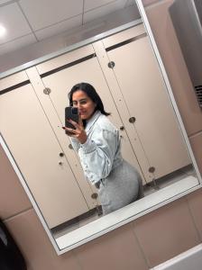 628586146: Chica busca chico en Almería