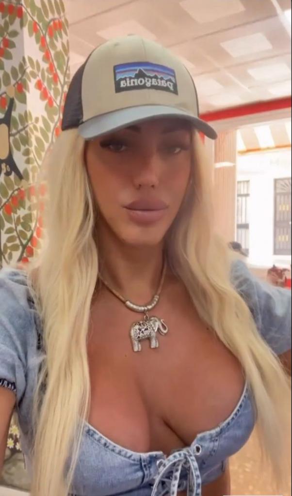 643366970: Travesti en Málaga