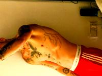 671381761: Chico busca chica en Barcelona