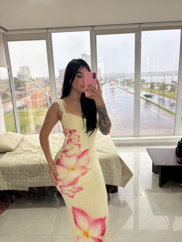 Chica busca chico en La Coruña: Chica busca chico