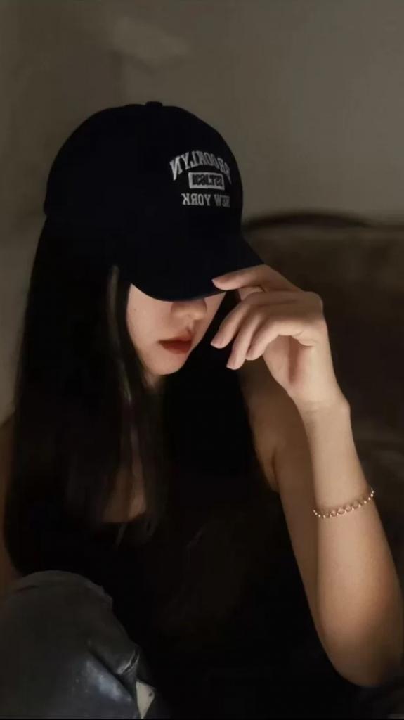 632100513: Chica busca chico en Barcelona