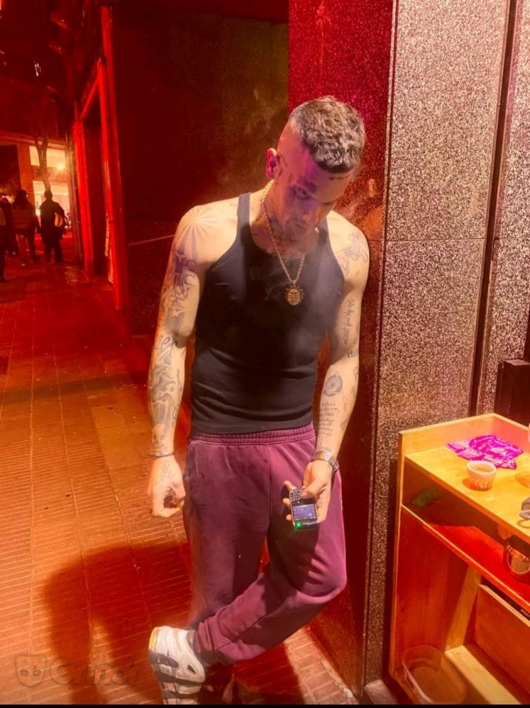 Chica busca chico en Barcelona: 