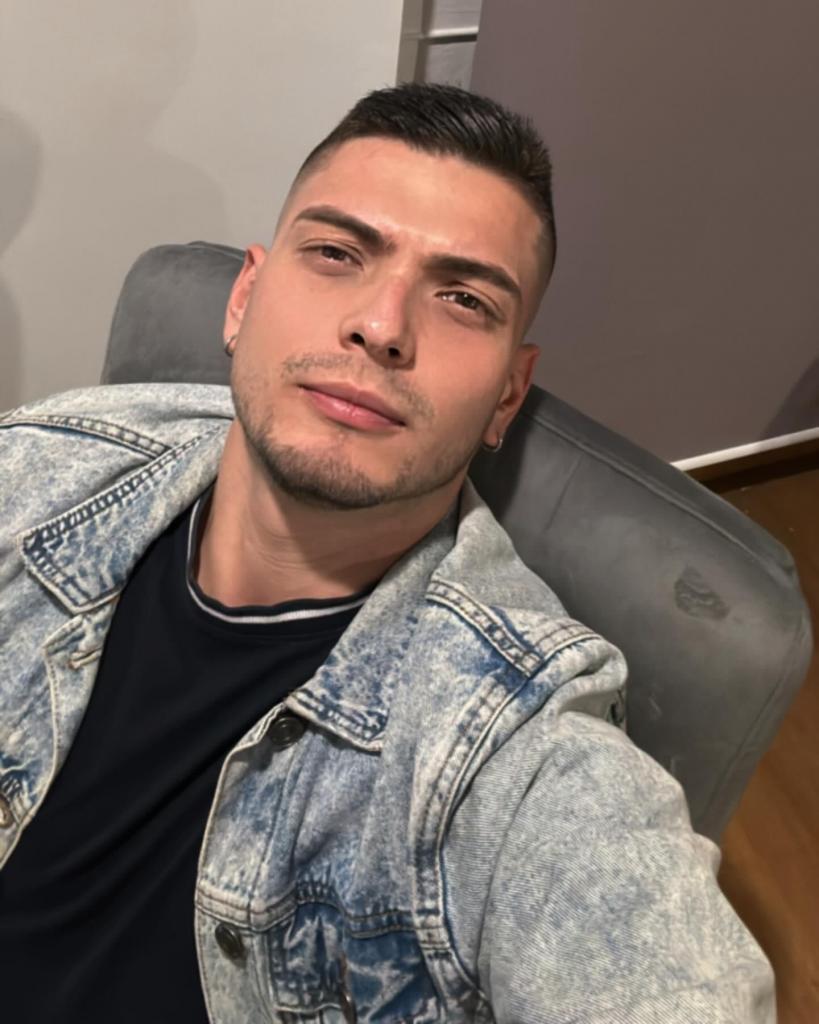 Chico busca chica en Valladolid: 