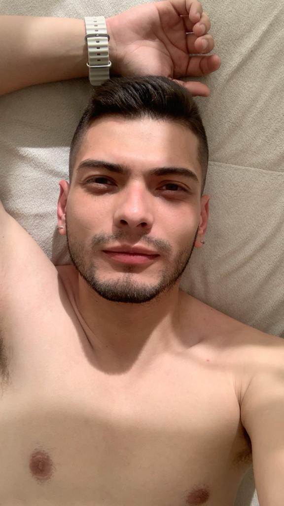 624048920: Chico busca chica en Valladolid