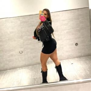 673347244: Chica busca chico en Cantabria