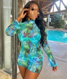 Chica busca chico en Huelva: 