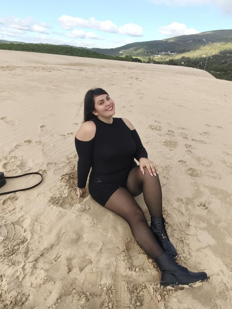 Chica busca chico en Granada: 