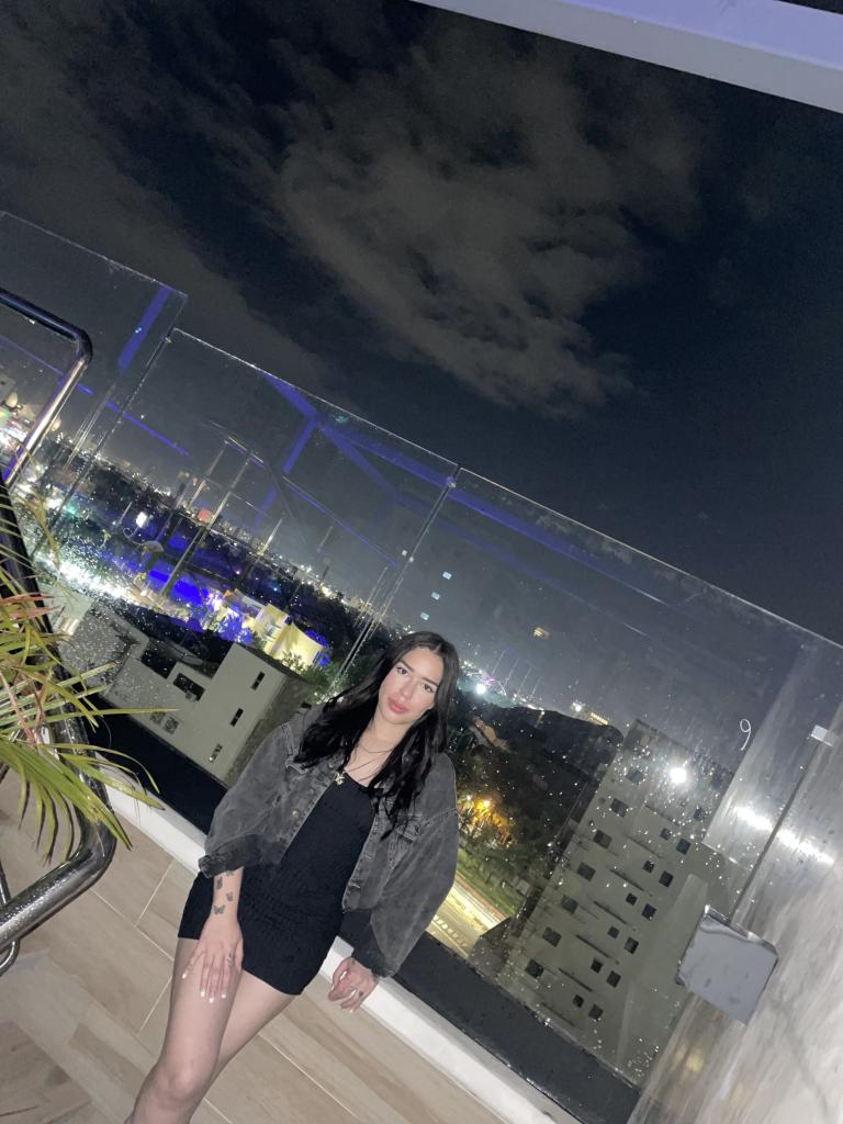 Chica busca chico en Alicante: 