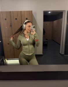 641504897: Chica busca chico en Madrid