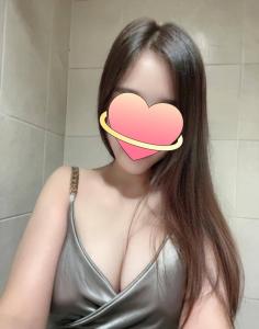 604186487: Chica busca chico en Madrid