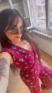 613933838: Chica busca chico en Valencia