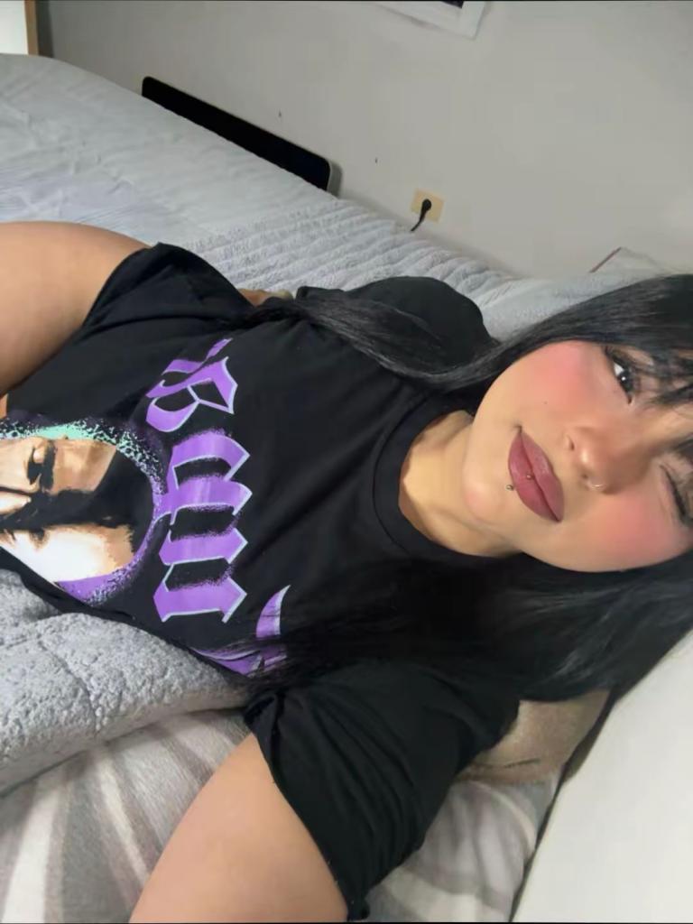 679651022: Chica busca chico en Orense