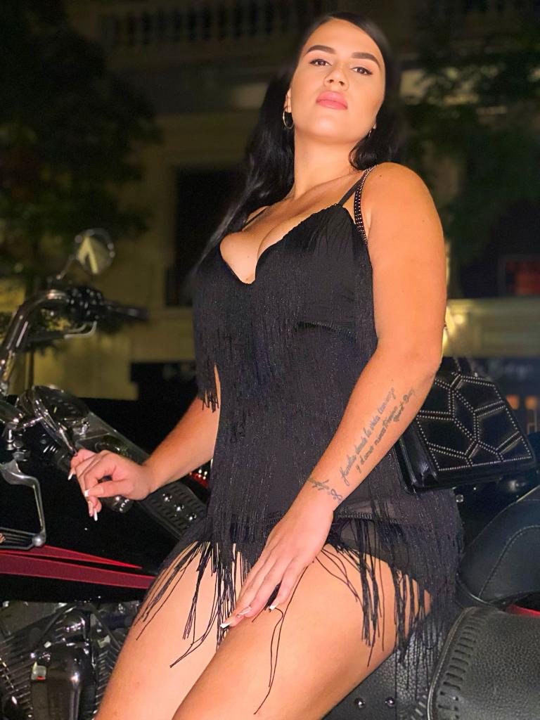 Chica busca chico en Barcelona: 