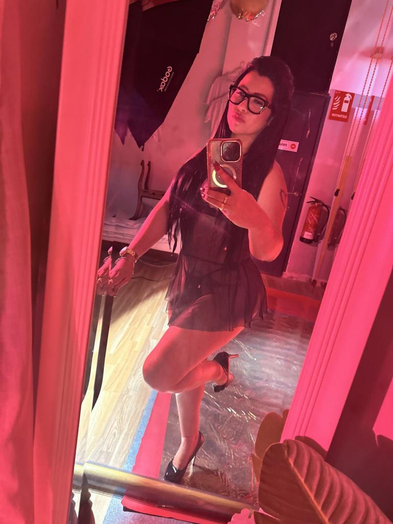 Chica busca chico en Barcelona: 