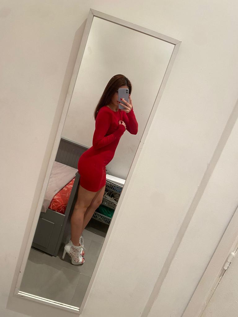 667716102: Chica busca chico en Madrid