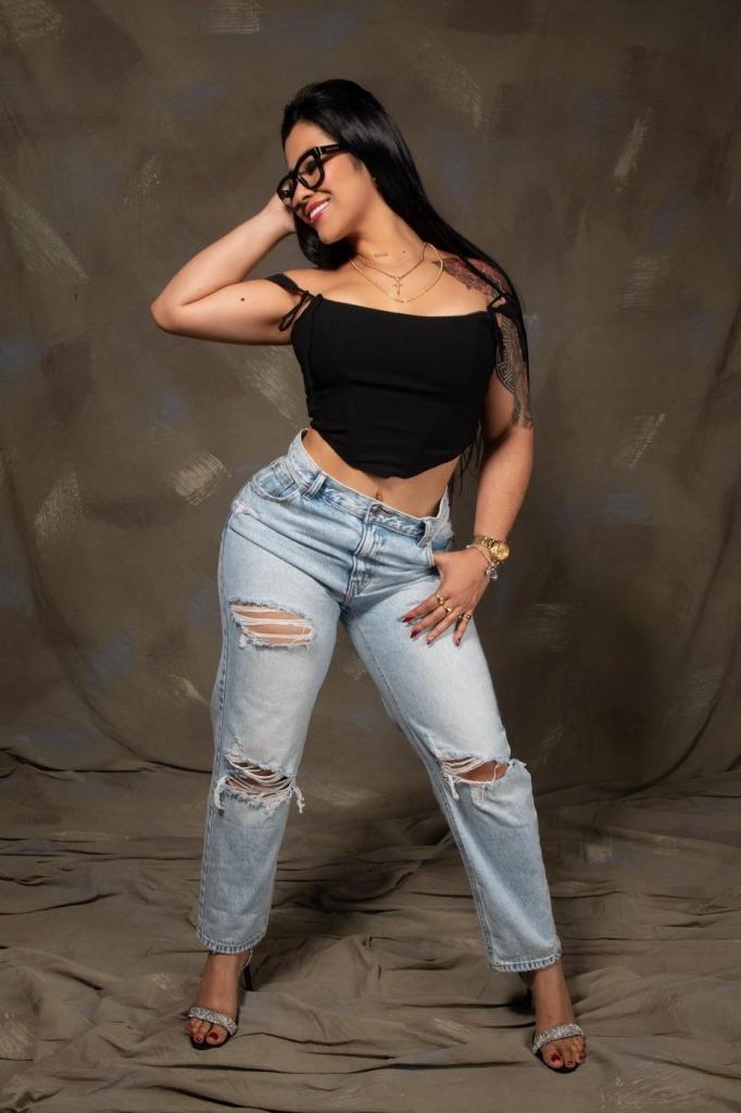 666446554: Chica busca chico en Barcelona