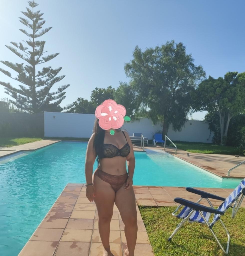 Chica busca chico en Cádiz: 