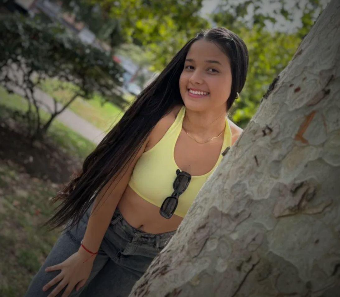 Chica busca chico en Asturias: 