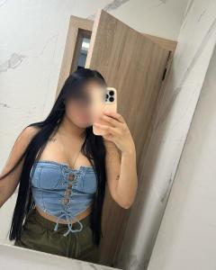 613884012: Chica busca chico en Granada