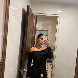 670868189: Chica busca chico en Mallorca